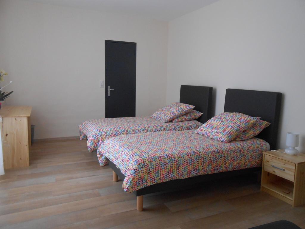 Le Merlanson Chambres D'Hotes Bez-et-Esparon Екстер'єр фото
